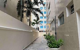 Apartamento no centro do Guarujá - Pitangueiras